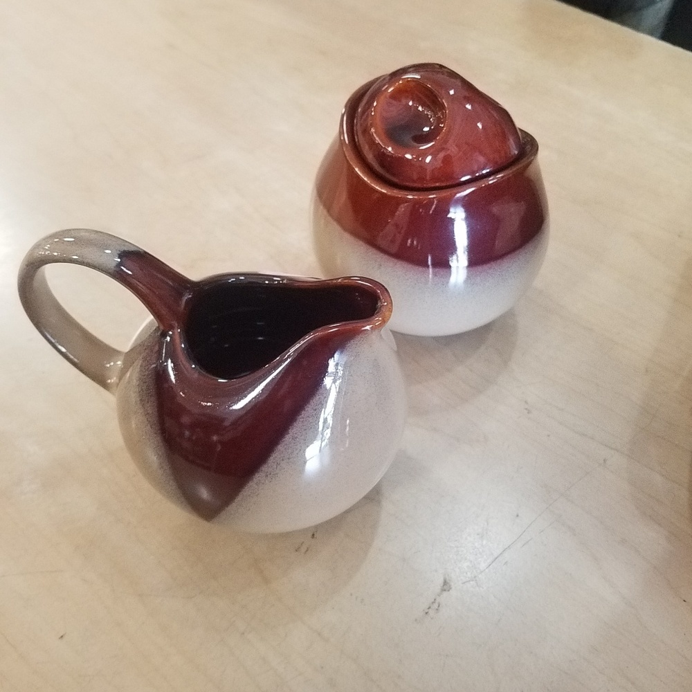 Sango Nova Brown Sugar and creamer bowl